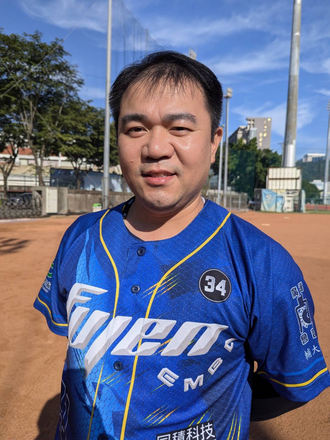 隔壁老王